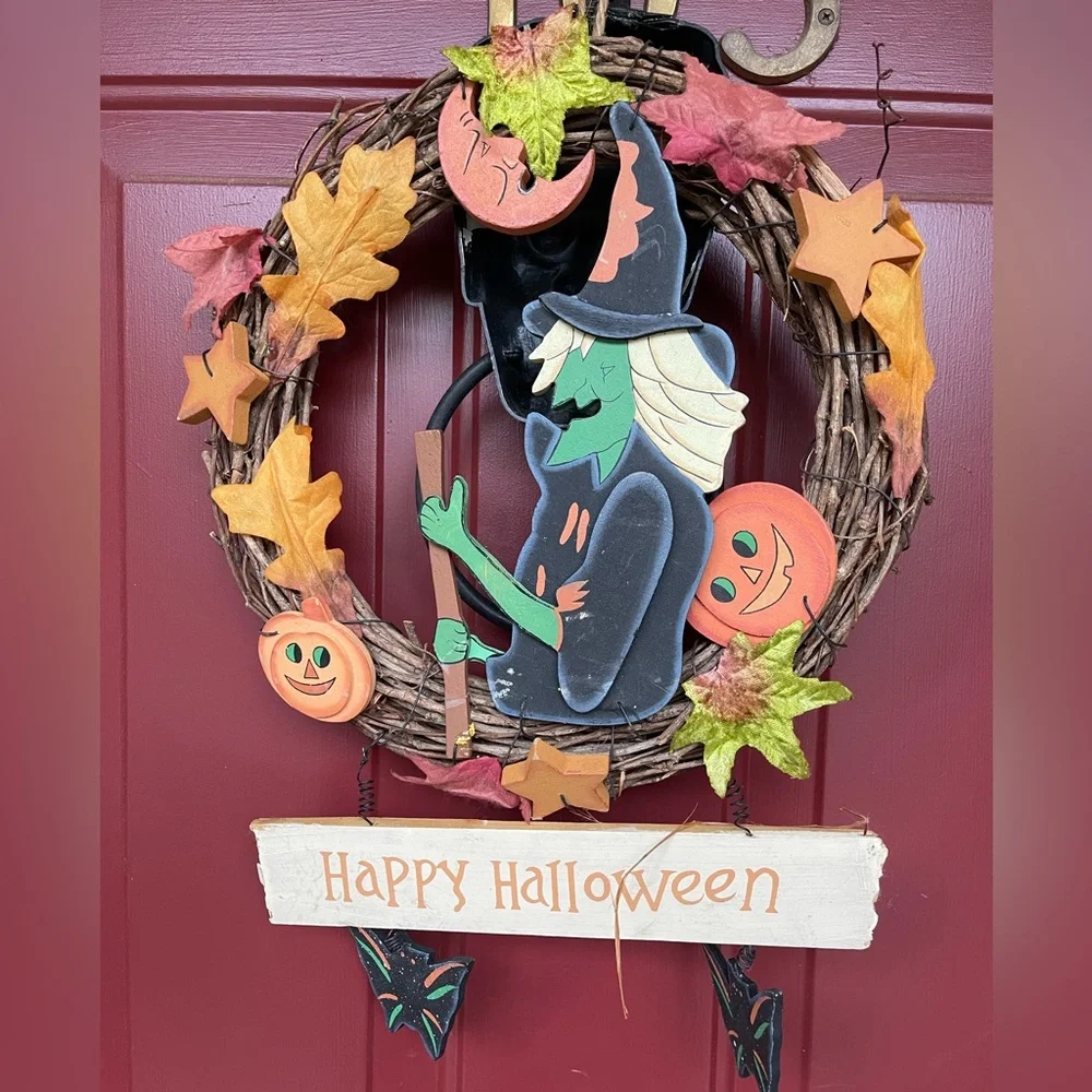 Vintage Spooky Wood Witch Bat Wreath Halloween Fall Foliage Grapevine Kitschy